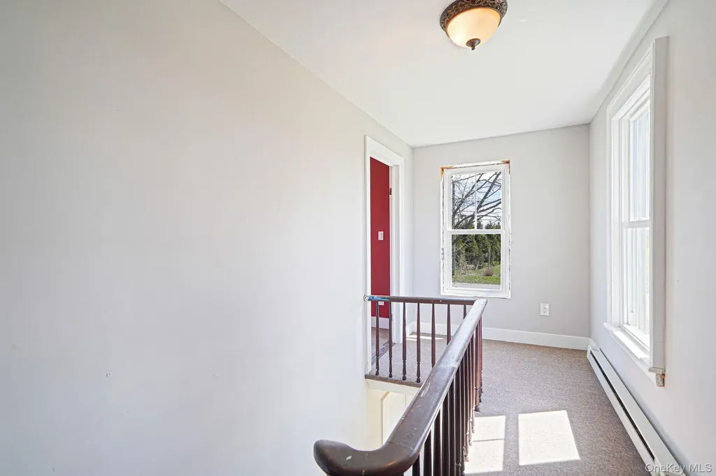 5528 Sound Avenue Riverhead NY 11901