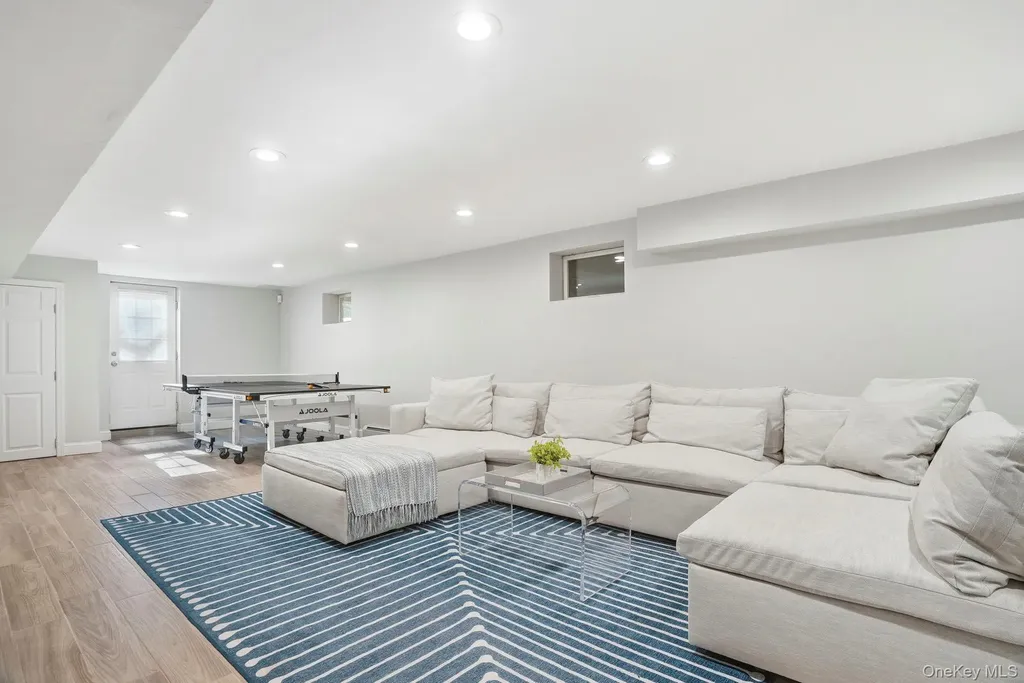 4 Boulder Road Rye NY 10580