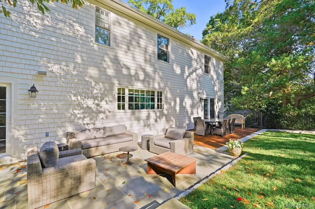 4 Boulder Road Rye NY 10580