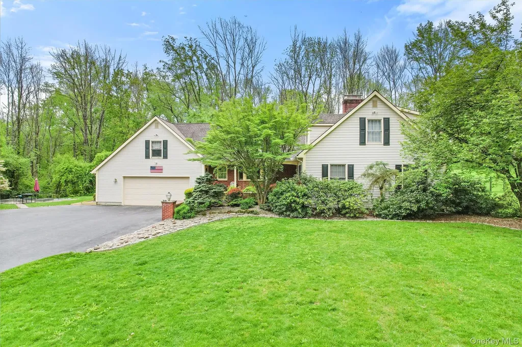 83 Onderdonk Road Warwick NY 10990