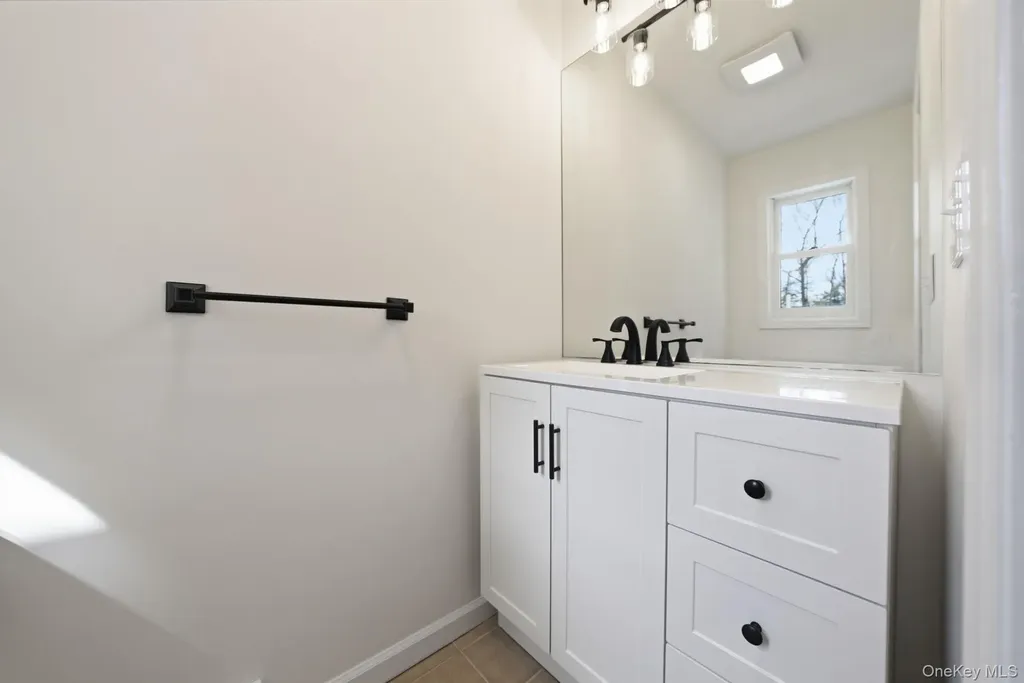 83 Onderdonk Road Warwick NY 10990