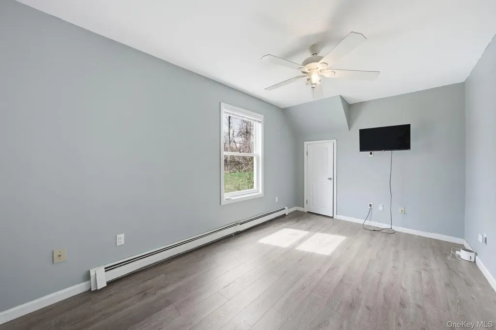 83 Onderdonk Road Warwick NY 10990