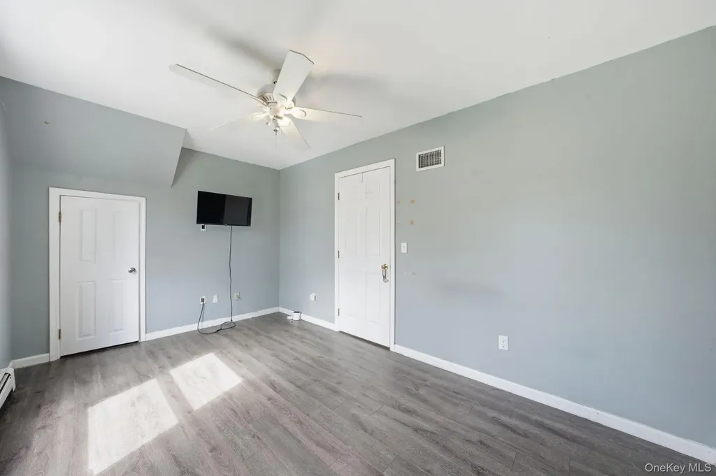 83 Onderdonk Road Warwick NY 10990