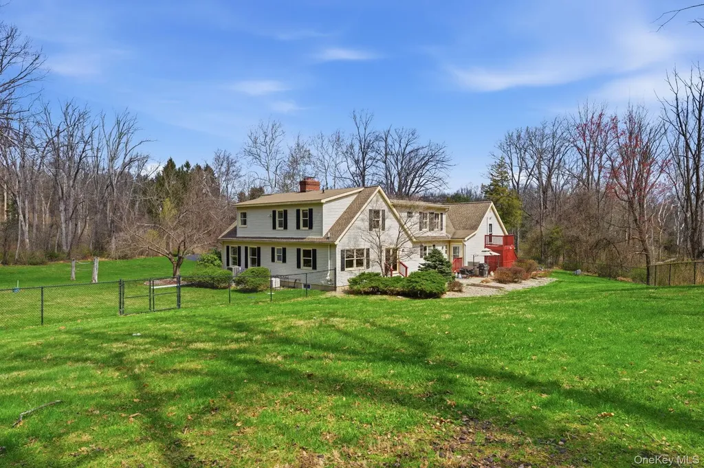 83 Onderdonk Road Warwick NY 10990