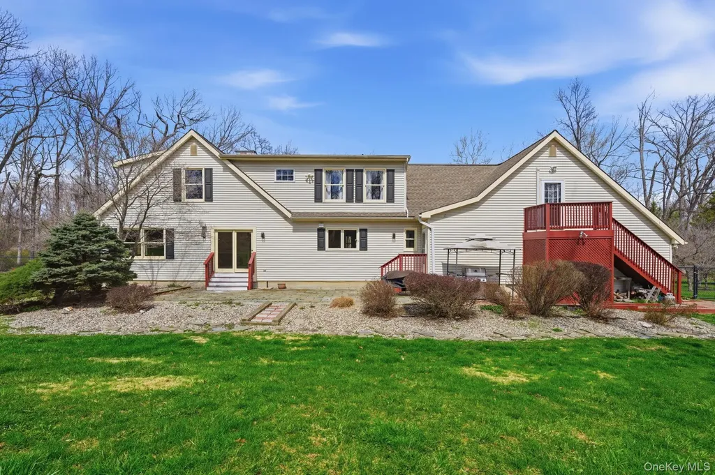 83 Onderdonk Road Warwick NY 10990