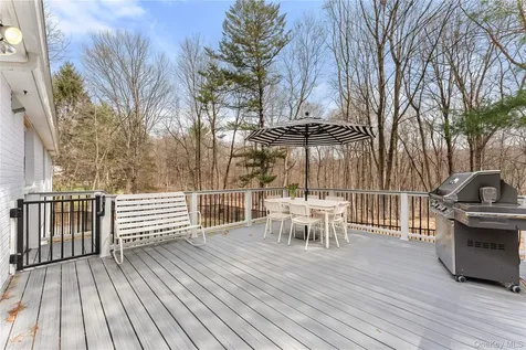 70 Oscawana Lake Road Putnam Valley NY 10579