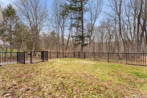 70 Oscawana Lake Road Putnam Valley NY 10579