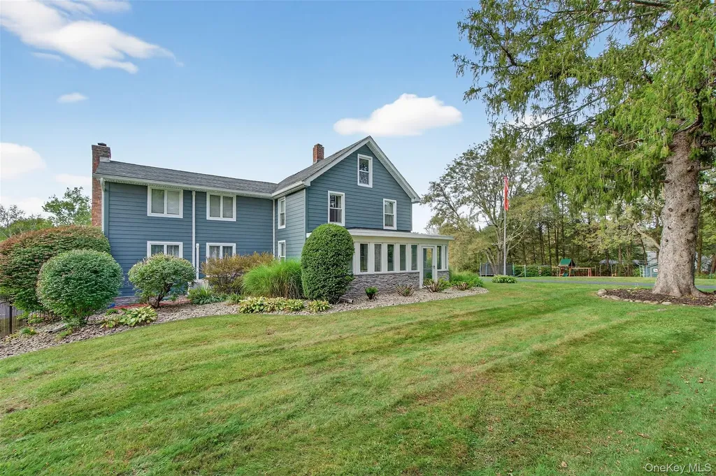 23 S Creek Road Staatsburg NY 12580