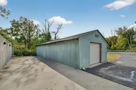 23 S Creek Road Staatsburg NY 12580