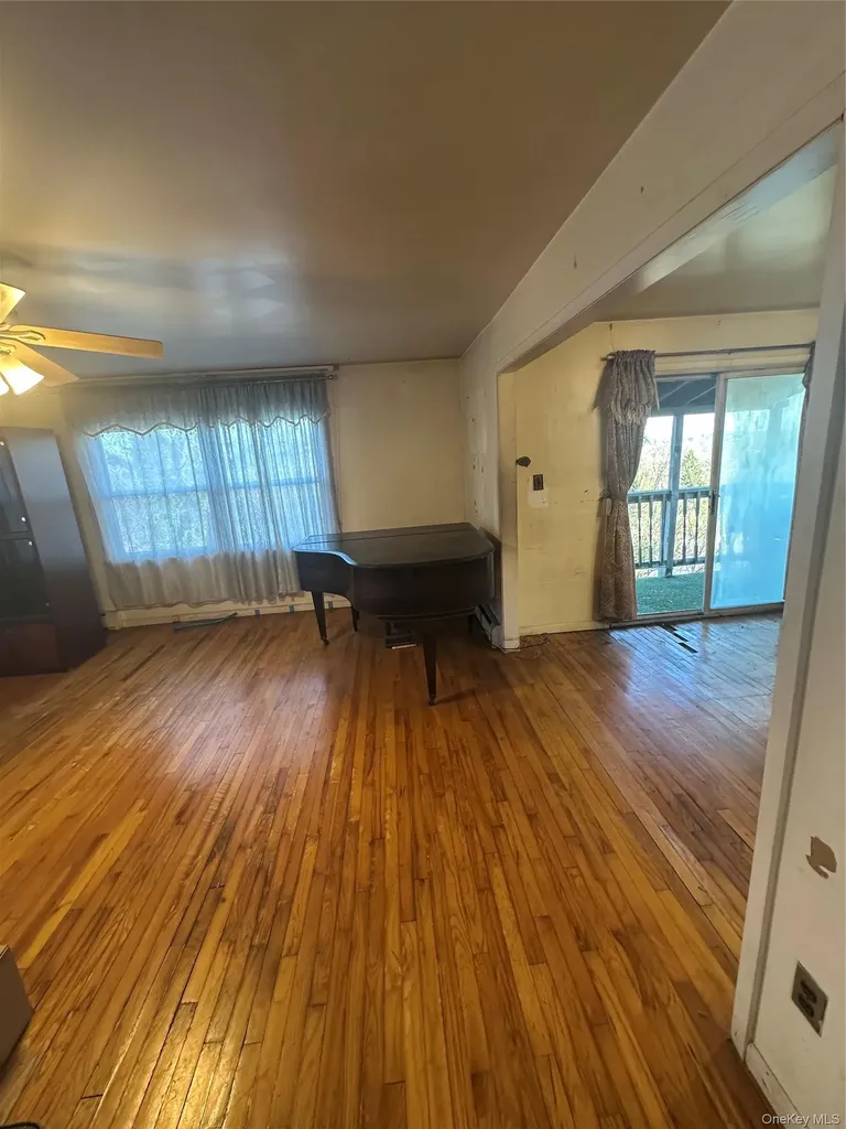94 Patmore Avenue Yonkers NY 10710