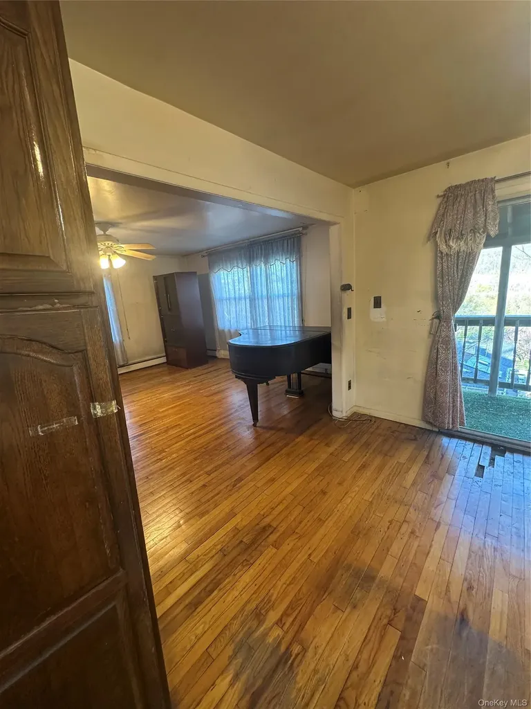 94 Patmore Avenue Yonkers NY 10710
