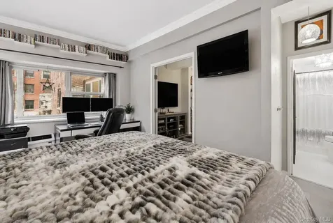 80 E Hartsdale Avenue Hartsdale NY 10530