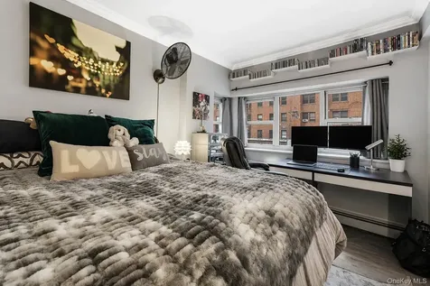 80 E Hartsdale Avenue Hartsdale NY 10530