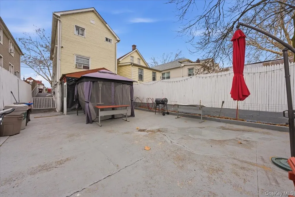 326 Underhill Avenue Bronx NY 10473