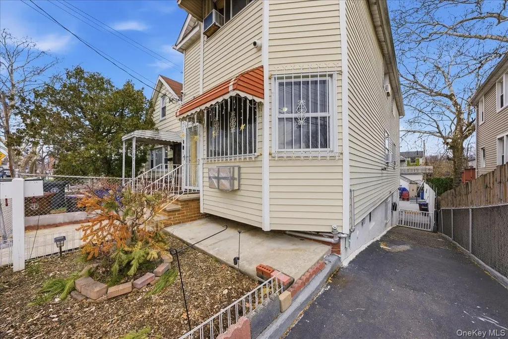 326 Underhill Avenue Bronx NY 10473