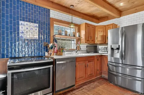 9 Ireland Avenue Wappingers Falls NY 12590