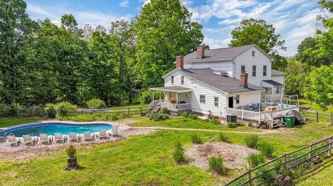9 Ireland Avenue Wappingers Falls NY 12590