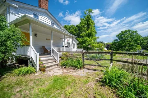 9 Ireland Avenue Wappingers Falls NY 12590