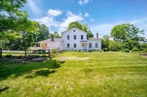 9 Ireland Avenue Wappingers Falls NY 12590