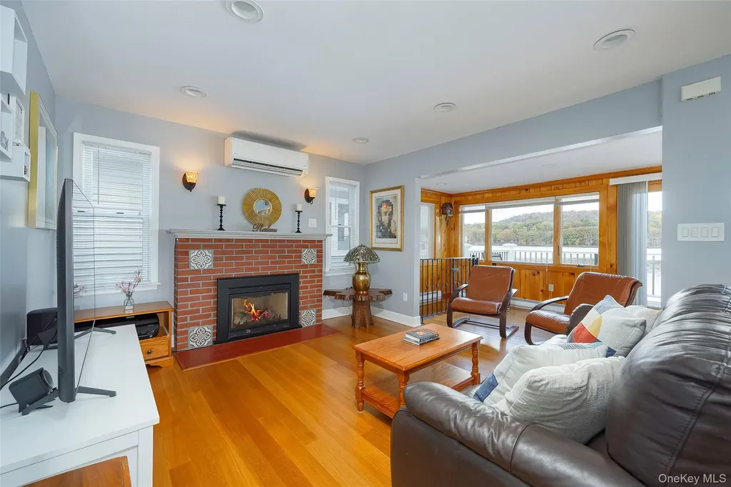70 Lakeview Drive Holmes NY 12531