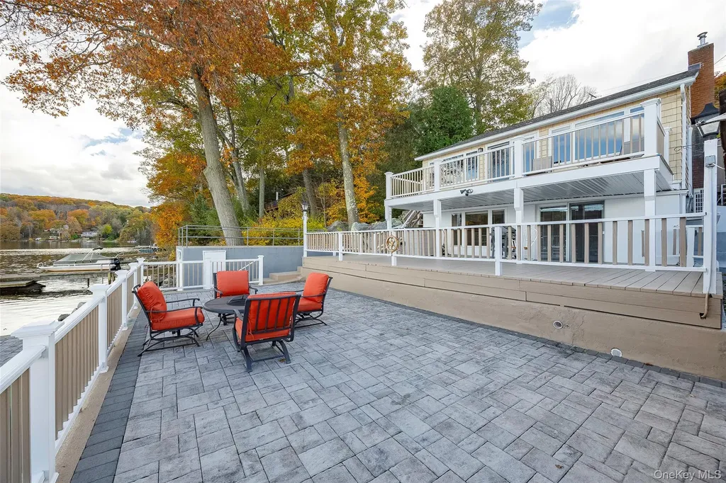 70 Lakeview Drive Holmes NY 12531