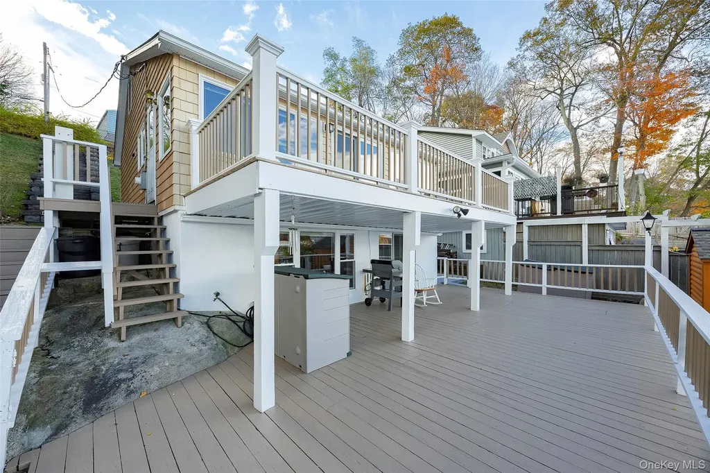 70 Lakeview Drive Holmes NY 12531