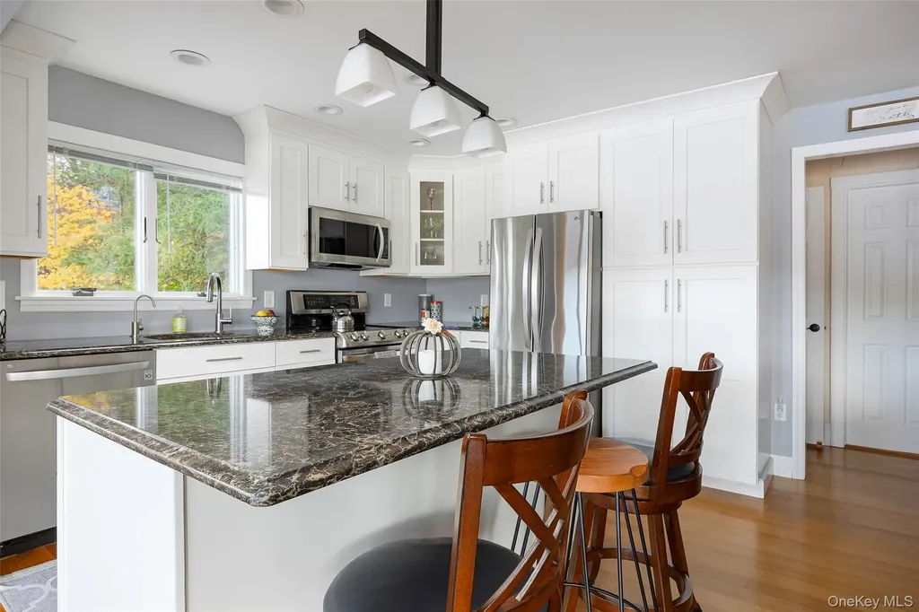 70 Lakeview Drive Holmes NY 12531