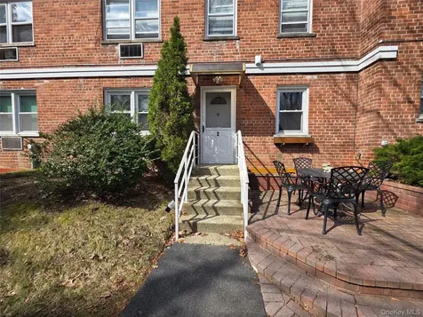 125 N Washington Avenue Hartsdale NY 10530