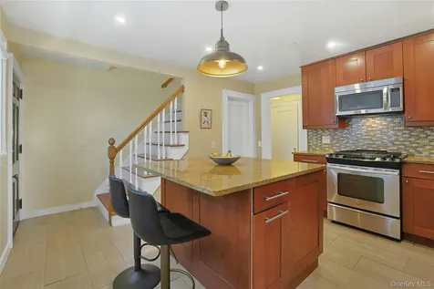 107 Concord Avenue White Plains NY 10606