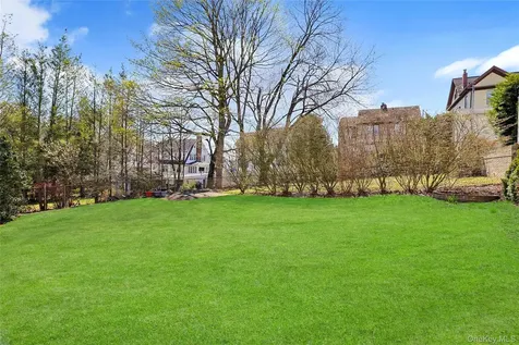 107 Concord Avenue White Plains NY 10606