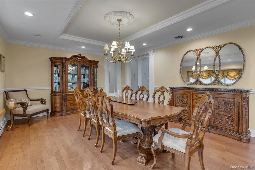 36 Fox Lane Dix Hills NY 11746