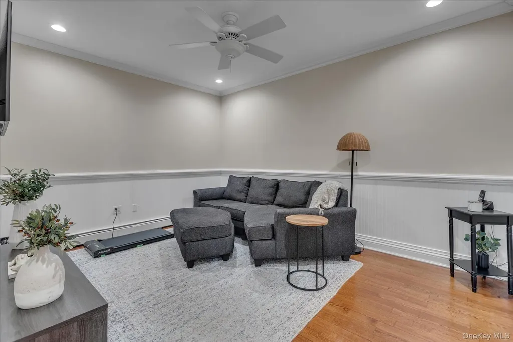 36 Fox Lane Dix Hills NY 11746