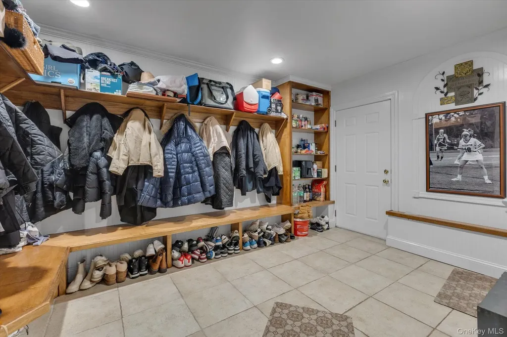 36 Fox Lane Dix Hills NY 11746