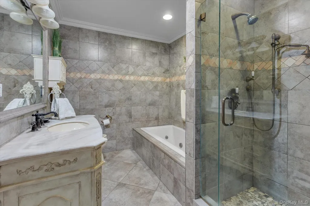 36 Fox Lane Dix Hills NY 11746