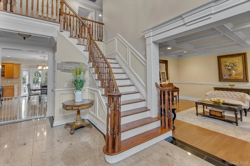 36 Fox Lane Dix Hills NY 11746