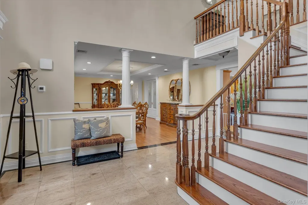 36 Fox Lane Dix Hills NY 11746