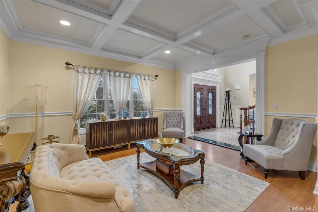 36 Fox Lane Dix Hills NY 11746