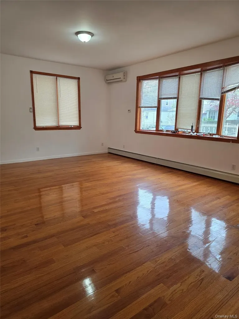 147-30 Cherry Avenue Flushing NY 11355