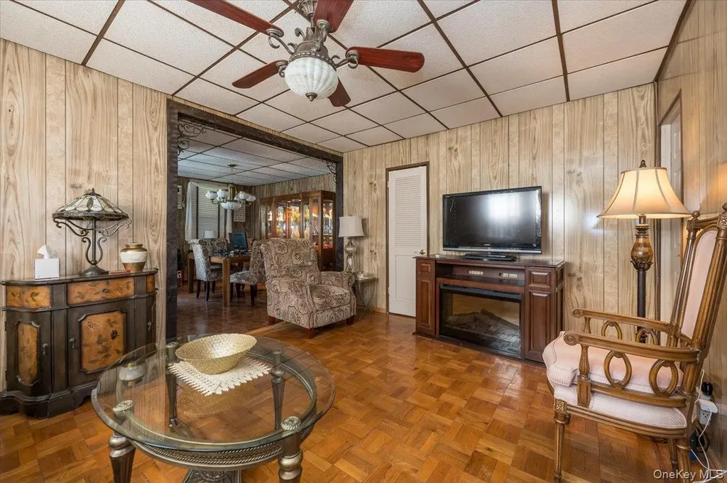 717 Calhoun Avenue Bronx NY 10465