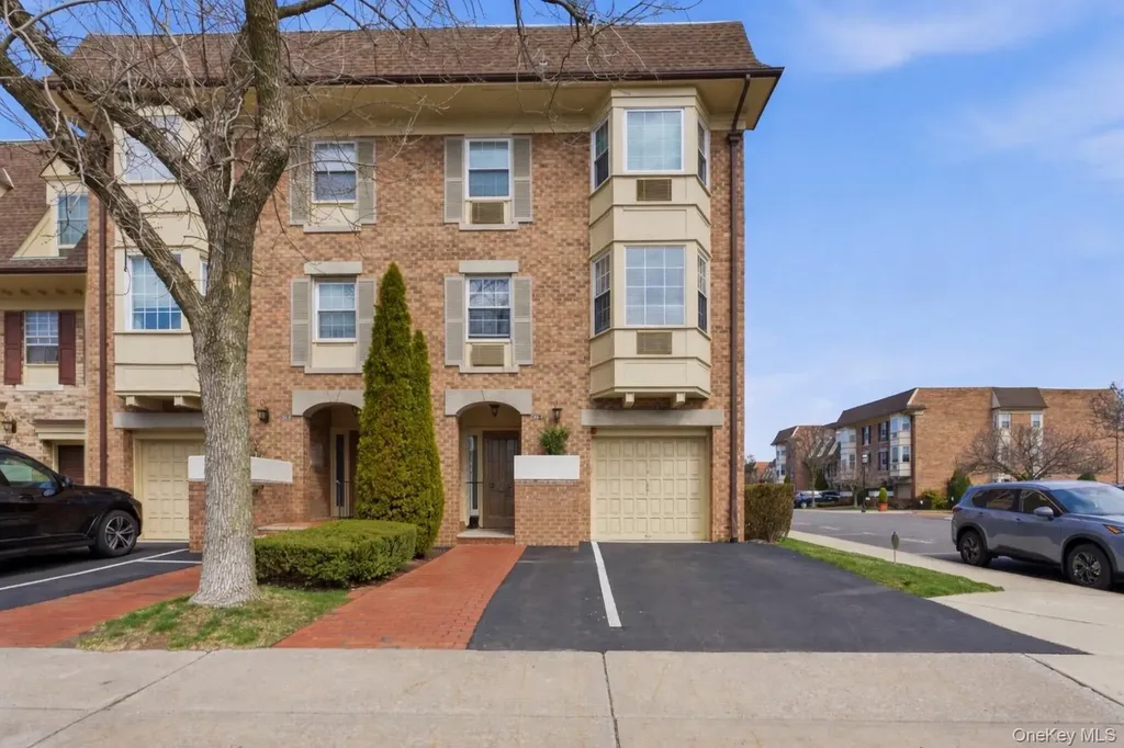 20617 Lori Drive Bayside NY 11360