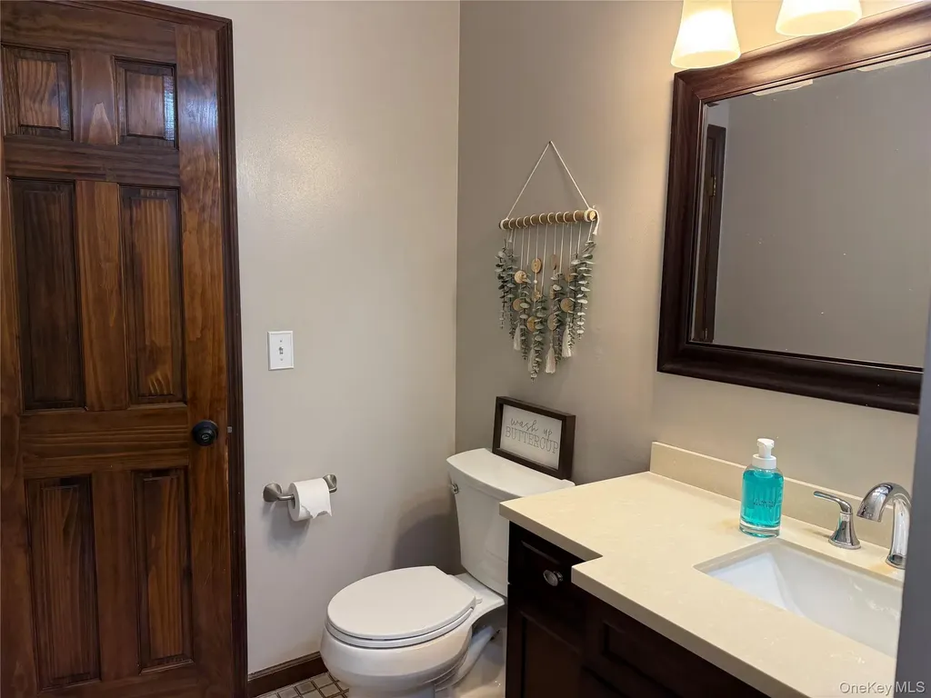 8 Briar Lane Wappingers Falls NY 12590