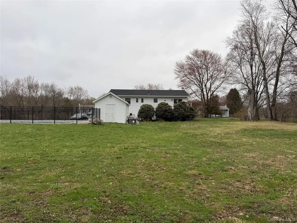 8 Briar Lane Wappingers Falls NY 12590