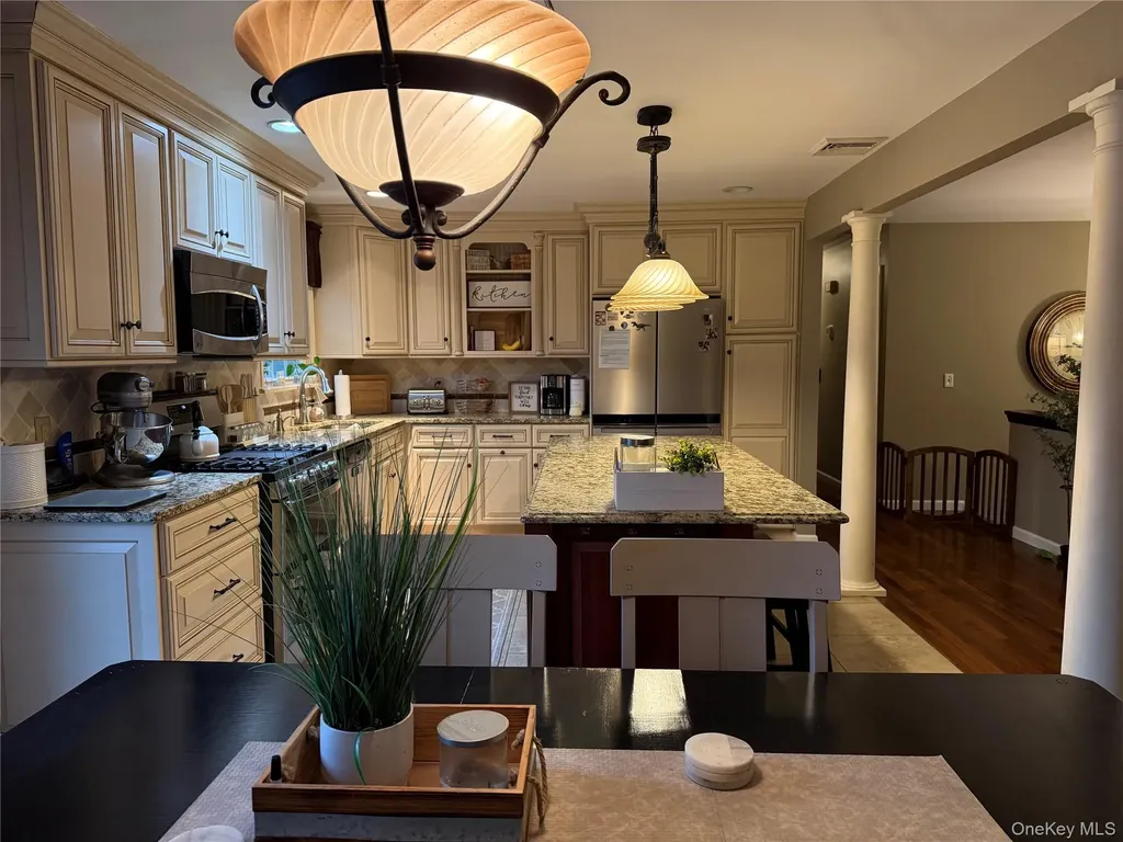 8 Briar Lane Wappingers Falls NY 12590