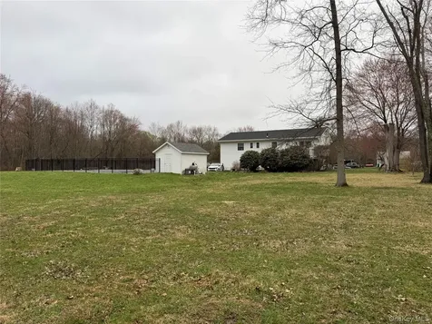 8 Briar Lane Wappingers Falls NY 12590