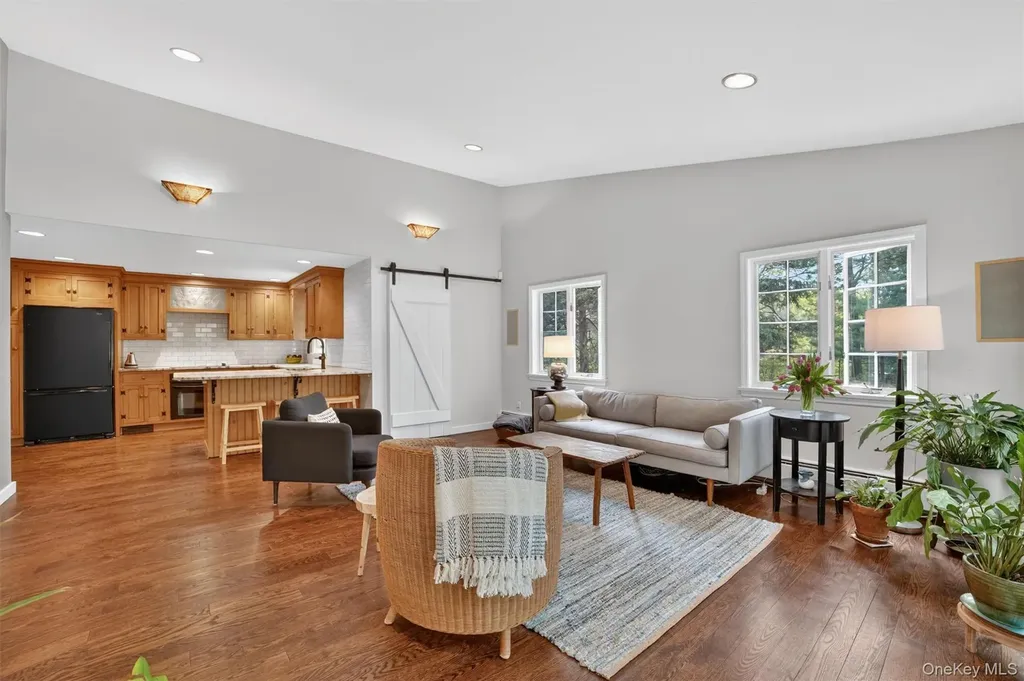 9 Sloehidden Road Briarcliff Manor NY 10510