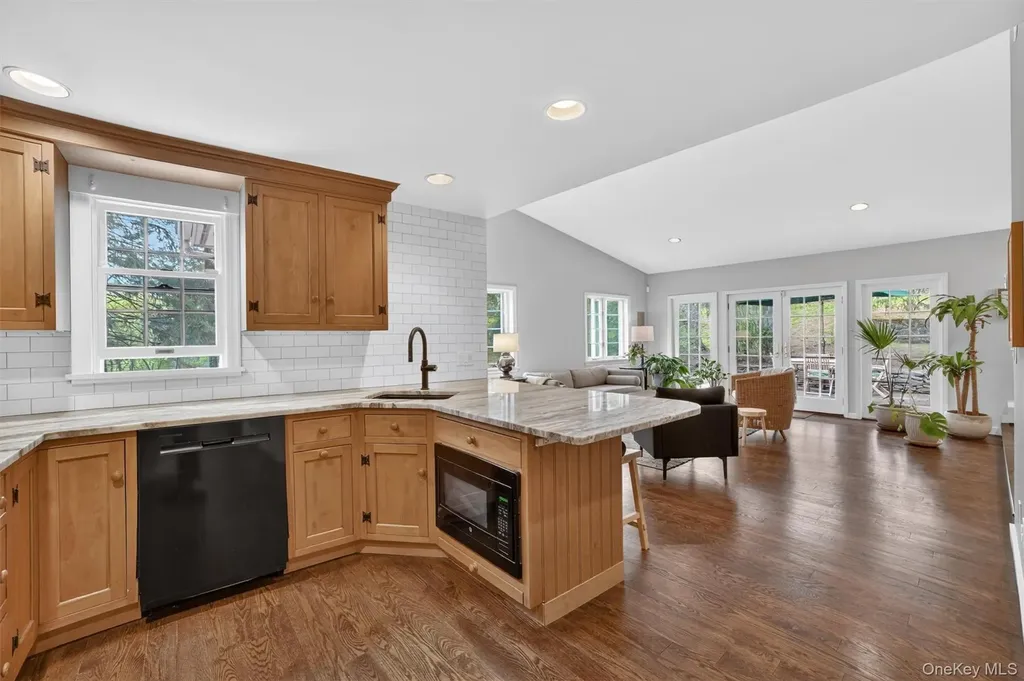 9 Sloehidden Road Briarcliff Manor NY 10510