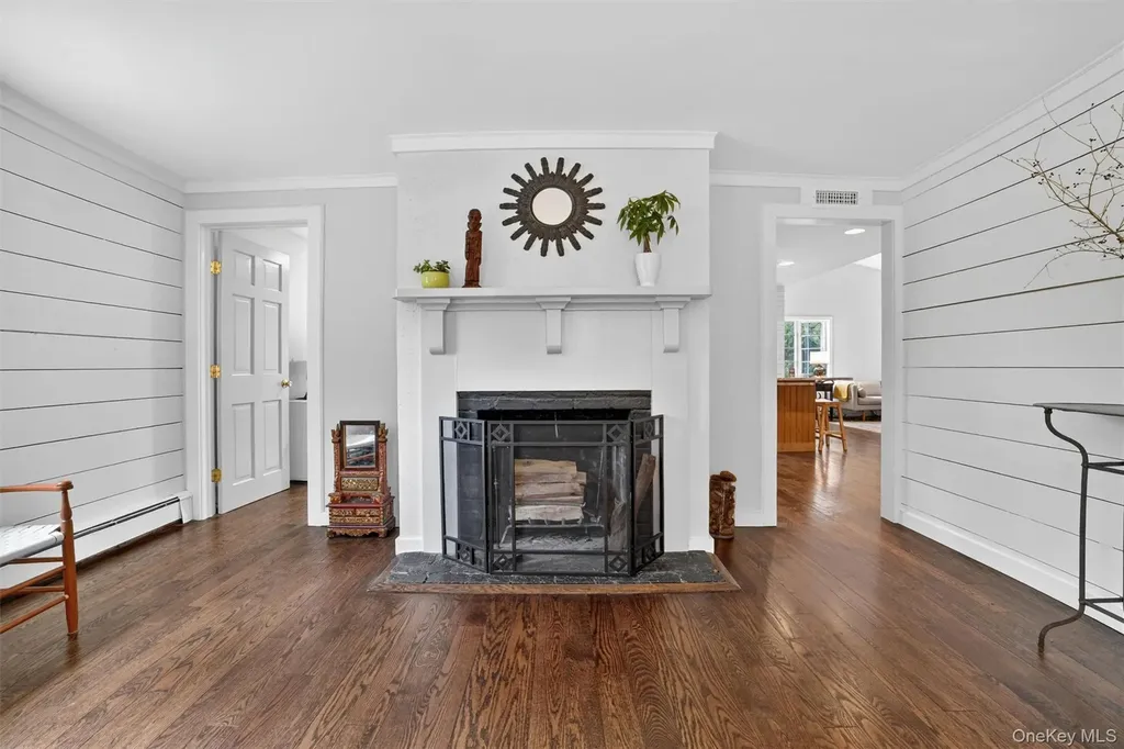 9 Sloehidden Road Briarcliff Manor NY 10510