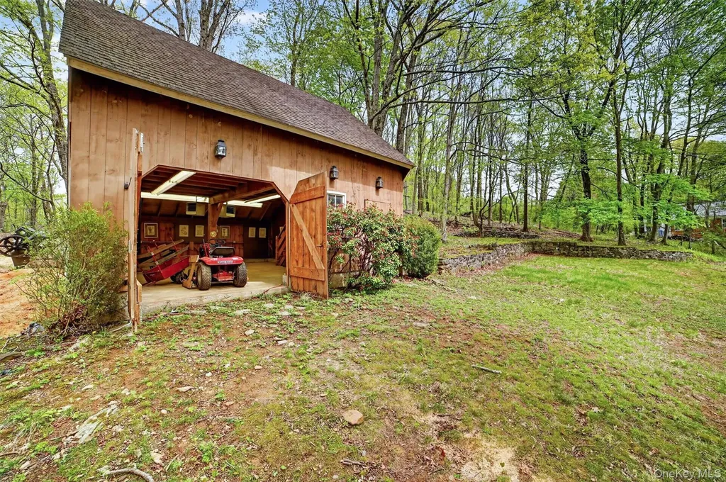 9 Sloehidden Road Briarcliff Manor NY 10510