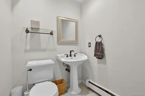 9 Sloehidden Road Briarcliff Manor NY 10510