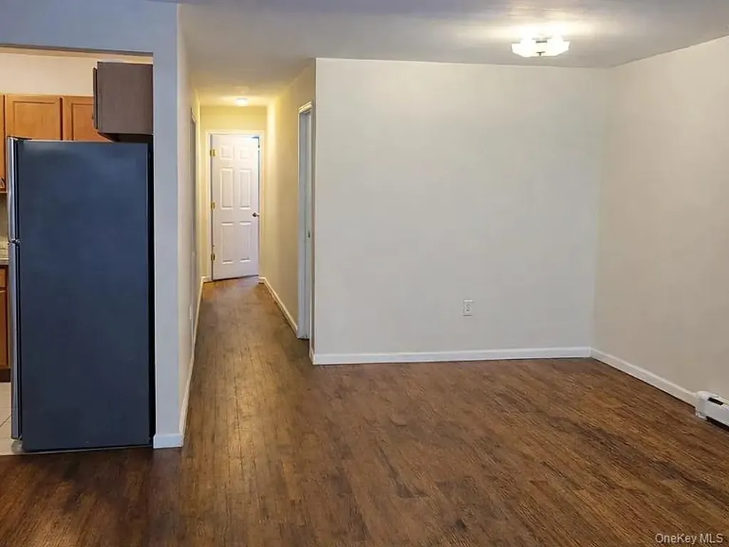 3544 Ely Avenue Bronx NY 10466